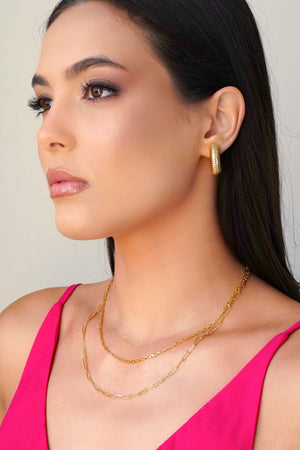 Brinco Argola Tubo Detalhes 2.5 cm Banhado a Ouro 18K