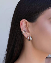 Piercing em X Detalhado Ródio Branco