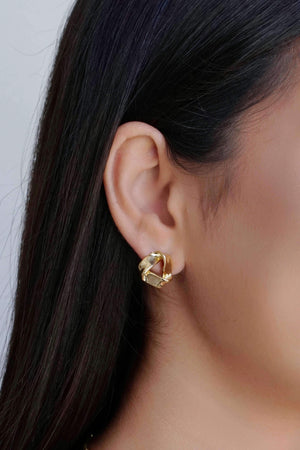 Brinco Entrelaçado Vazado Liso 1.5 cm Banhado a Ouro 18K