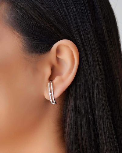 Ear Hook Cravejado Cristal 2,6 cm Ródio Branco