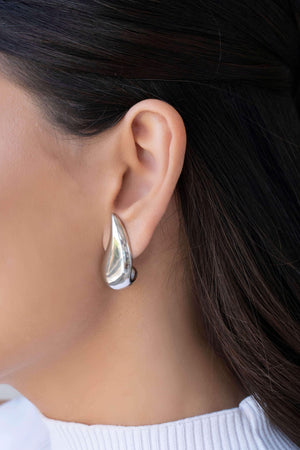 Brinco Gota Lisa 3.3 cm Ródio Branco