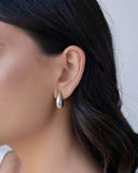 Brinco Gota Frisada 2.0 cm Ródio Branco