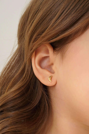 Brinco Infantil Meia Lua Lisa Banhado a Ouro 18K