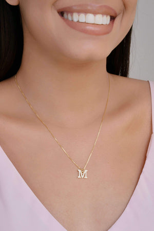 Gargantilha Veneziana Letra M Cravejada Cristal Banhado a Ouro 18K - 45 cm