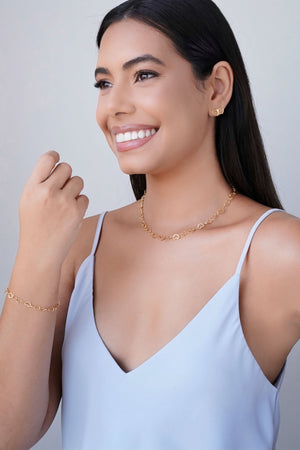 Brinco Corações Entrelaçados 1.6 cm Banhado a Ouro 18K