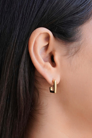 Brinco Argola Retangular Lisa 1.6 cm Banhado a Ouro 18K