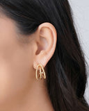 Brinco Meia Argola Três Filetes com Bolinhas Banhado a Ouro 18K