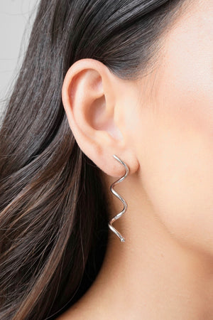 Brinco Fio Mola 4.8 cm Ródio Branco