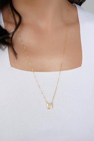 Escapulário Espírito Santo Coração Vazado Banhado a Ouro 18K - 60 cm