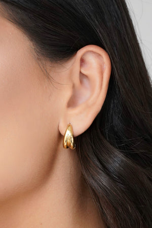 Brinco Argola Abaulada Detalhe 1.6 cm Banhado a Ouro 18K