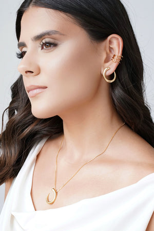 Brinco Oval Liso Vazado 2.4 cm Banhado a Ouro 18K