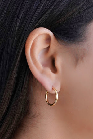 Brinco Argola Lisa 1.8 cm Banhado a Ouro 18K