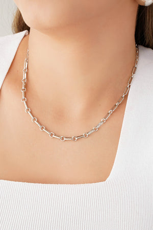 Choker Elos Ovais 4 mm Ródio Branco