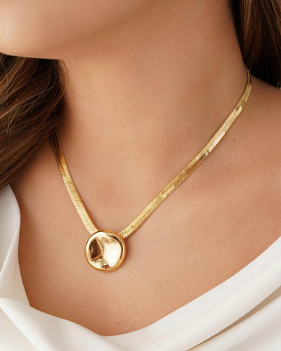 Colar Malha Fita Orgânico Liso Banhado a Ouro 18K - 40 cm