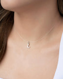 Choker Nylon Letra V Ródio Branco