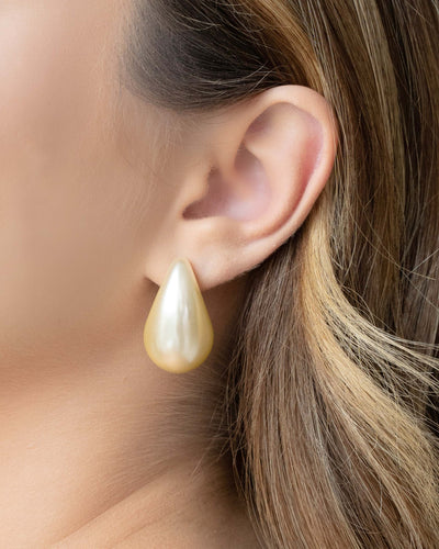 Brinco Gota Pérola 3 cm Banhado a Ouro 18K