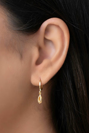 Brinco Argola Click Búzios 2.5 cm Banhado a Ouro 18K