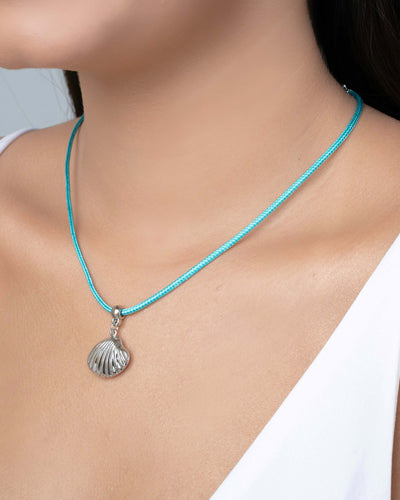 Choker Fio Coreano Verde Água Concha Ródio Branco - 35 cm