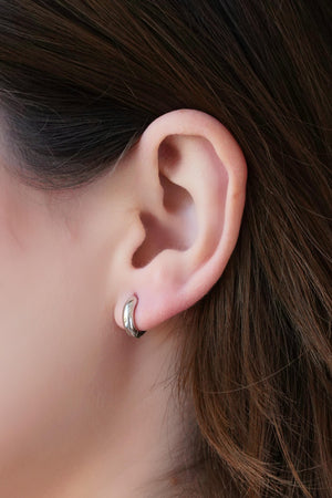 Brinco Argola Click Redonda Lisa 1.1 cm Ródio Branco