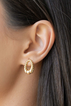 Brinco Oval Torcido 1.8 cm Banhado a Ouro 18K