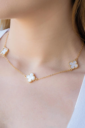 Choker Elos Trevos Madrepérola Banhado a Ouro 18K