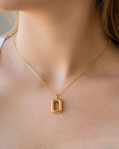 Colar Veneziana Retângulo Vazado Liso Banhado a Ouro 18K - 40 cm