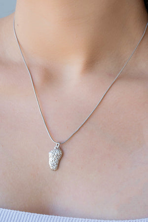 Gargantilha Rabo de Rato Pingente Orgânico Texturizado Ródio Branco - 45 cm