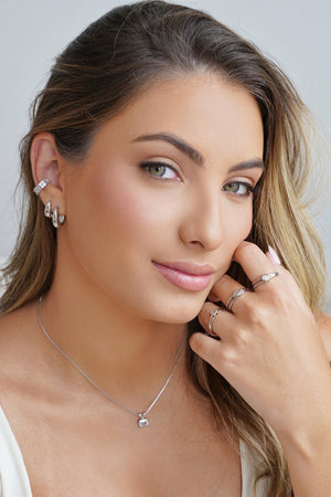 Anel Vazado Ponto de Luz Cristal Tamanho 18 Ródio Branco