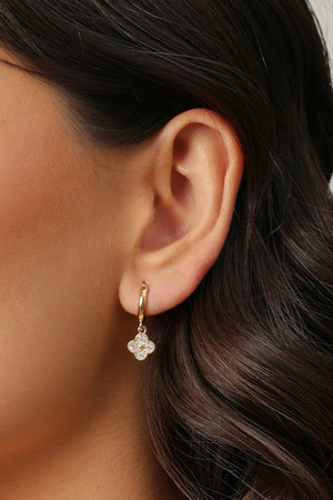 Brinco Argola Click Flor Cravejada Cristal 2.2 cm Banhado a Ouro 18K