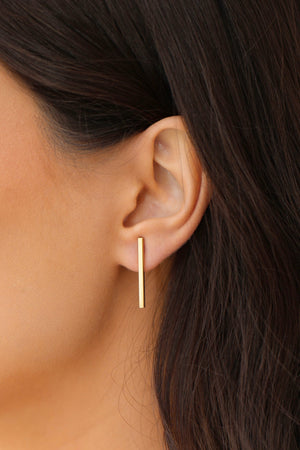 Brinco Palito Reto 2.5 cm Banhado a Ouro 18K