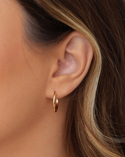 Brinco Argola Click Lisa 1.8 cm Banhado a Ouro 18K