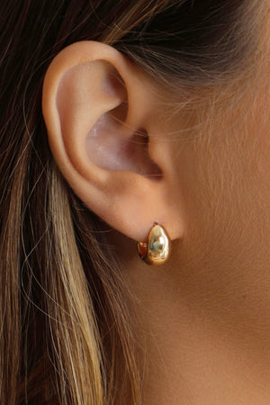 Brinco Argola Click Lisa 1.3 cm Banhado a Ouro 18K