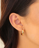 Brinco Argola Click Lisa 1.7 cm Banhado a Ouro 18K