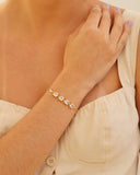 Pulseira Fecho Gravata Quadrados Cristal Banhado a Ouro 18K