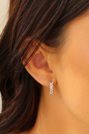 Brinco Argola Click Quadrados Cristal 1.5 cm Ródio Branco