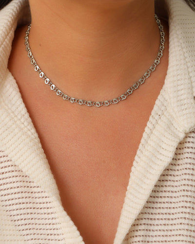 Choker Piastrine 5 mm Ródio Branco - 31 cm