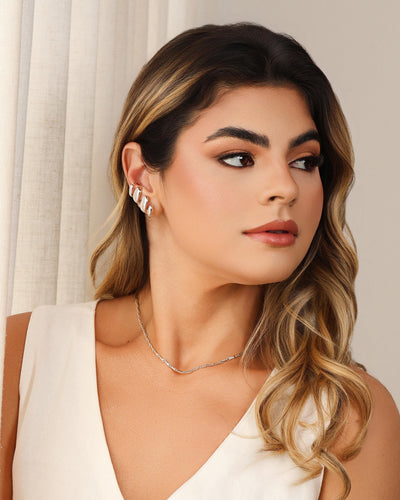 Choker Elos Grampo Ródio Branco - 33 cm