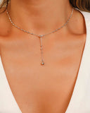 Gargantilha Gravata Bolinhas Ródio Branco - 40 cm