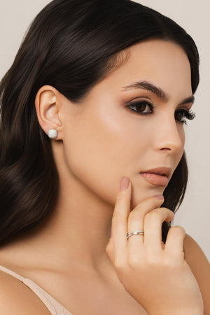 Brinco Quadrado Cravejado Cristal 1.0 cm Ródio Branco