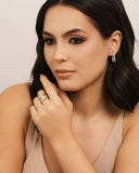 Brinco Argola Torcida Cravejada Cristal 2.3 cm Ródio Branco