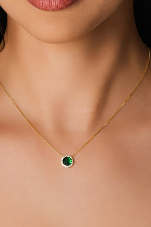 Conjunto Ponto de Luz Esmeralda Cravejado Cristal Banhado a Ouro 18K