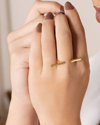 Anel Ajustável Palitos Cravejado Cristal Tamanho M Banhado a Ouro 18K