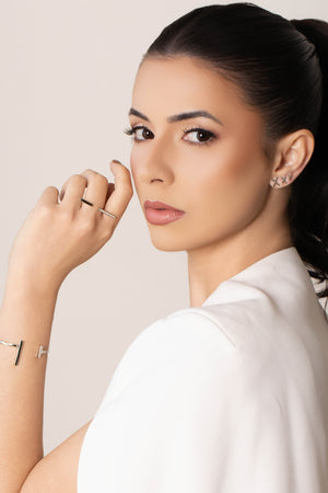 Anel Ajustável Palitos Cravejado Cristal Tamanho M Ródio Branco