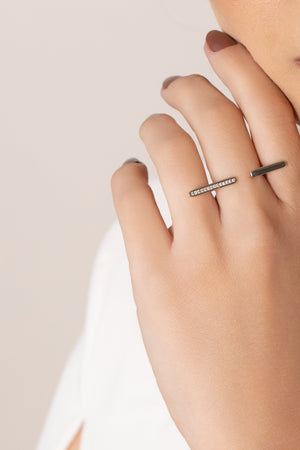 Anel Ajustável Palitos Cravejado Cristal Tamanho M Ródio Branco