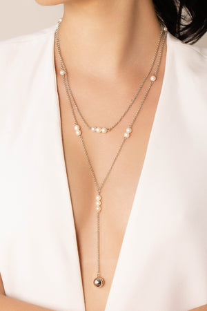 Gagantilha Gravata Dupla Pérolas e Bola Lisa Ródio Branco