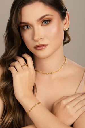 Brinco Flor Vazada Ponto de Luz Cristal 1.1 cm Banhado a Ouro 18K