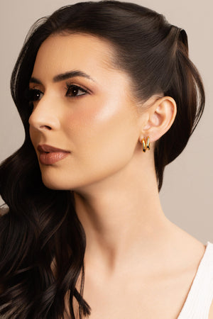 Brinco Argola Click Quadrado Liso 1.5 cm Banhado a Ouro 18K