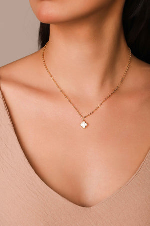 Gargantilha Elos Trevo Tom Madrepérola Banhado a Ouro 18K - 40 cm