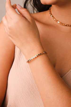 Bracelete Mola Abaulado ABS Banhado a Ouro 18K