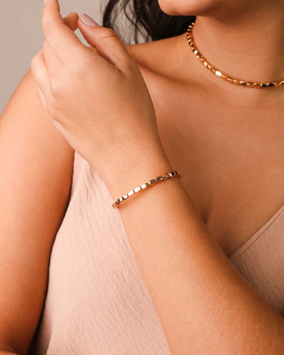 Bracelete Mola Abaulado ABS 4 mm Banhado a Ouro 18K